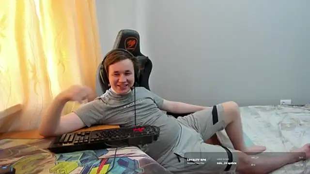 iliaskrislove webcam
