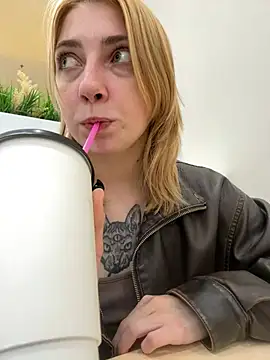 Sunny___Bunny 🥛 online sex webcam