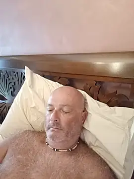 Alexis_Bull webcam