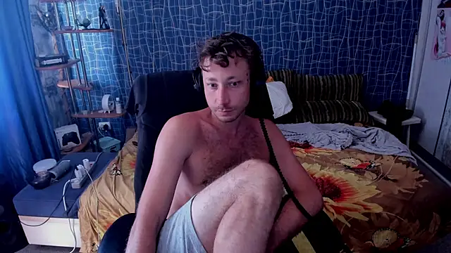 CuteBoy228 webcam