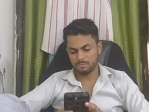 Stubborndesiboy webcam