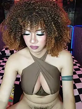 Alluring_Carmela webcam