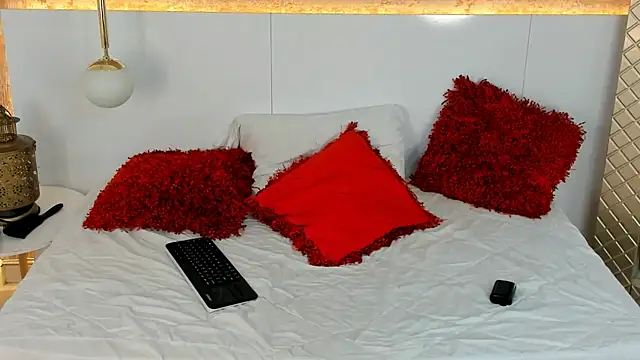Amaia_Monroe webcam