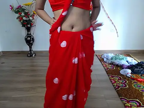 Loving_gaur webcam