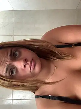ayla0881 webcam