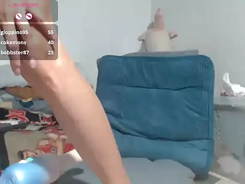Lady_moon95 webcam