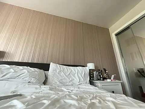 Laylaskyexx webcam