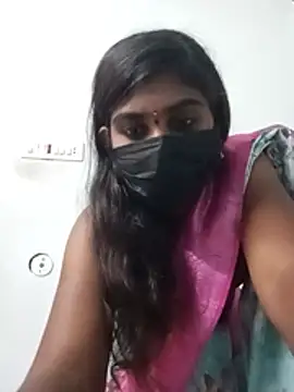 Keerthi_143 webcam