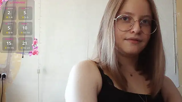 WinifredLunney webcam