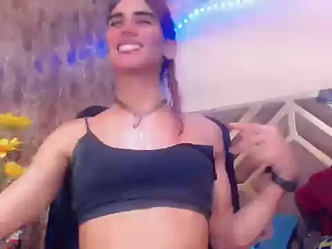 ts_latinaxxxts webcam