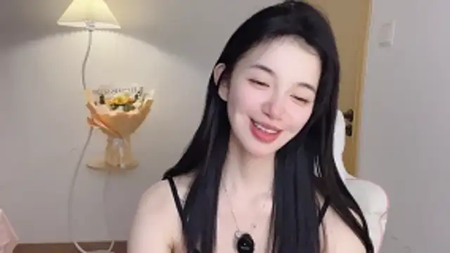 Annie-3 webcam
