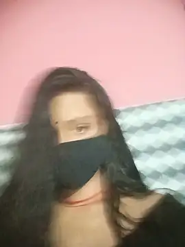Queen_Sakshi1 webcam
