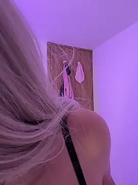 anitaGG1 🤞 webcam