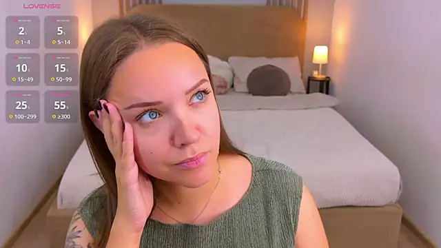 Chloe_Sapphire webcam