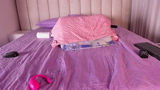 emyli_sw_ webcam
