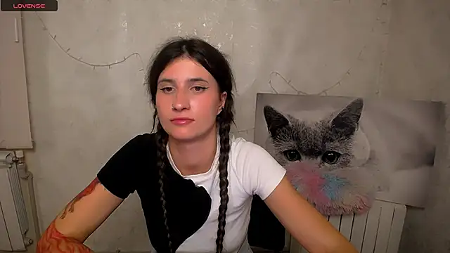 MaryEm976 webcam