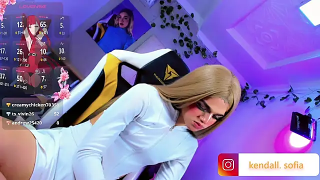 Sophiaa_doll_ webcam