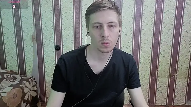 Darien_Brown webcam