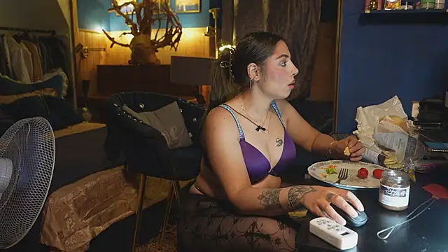 VanessaDoyle webcam