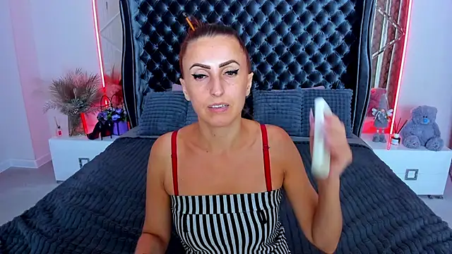Rebecca_Diamond webcam