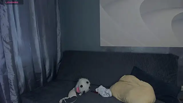 TarynPalek webcam