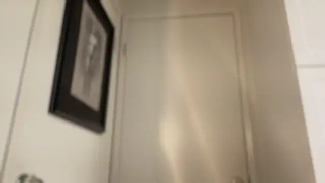 momgoeswild webcam