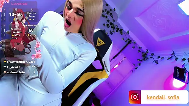 Sophiaa_doll_ webcam