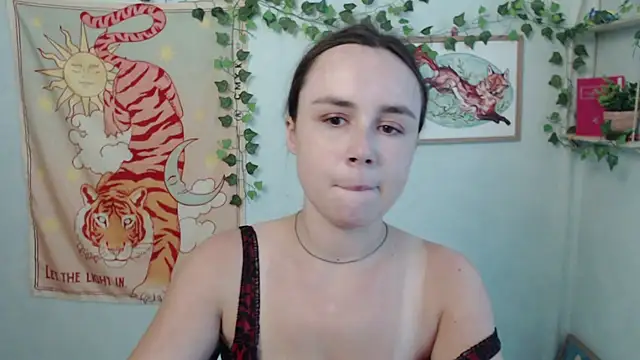 VeryVeryVeryShy_ live cam on StripChat