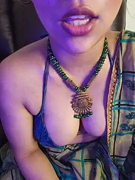 callmeshreya 🚵 free webcam