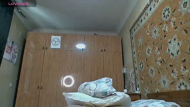 AnnaXLovers webcam
