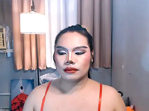 TSbrianaHugeCock webcam