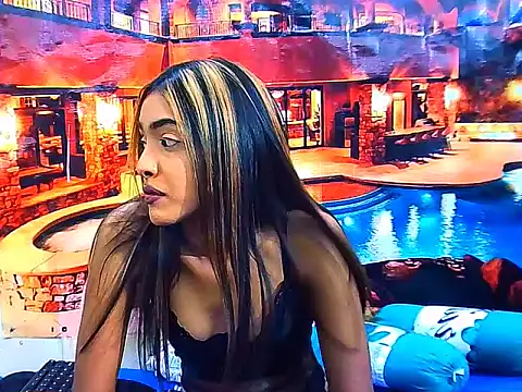 IndianPretty14u2Luv webcam