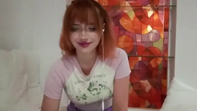 sophie_sophie - Sophie_sophie's free webcam - UK Sex Cams