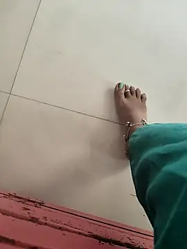 anuradha1432 webcam