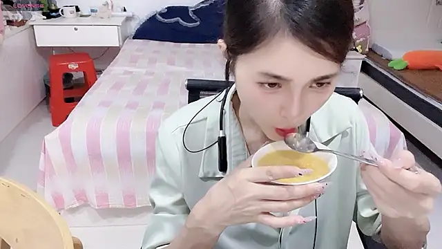 miaomiao-99 webcam