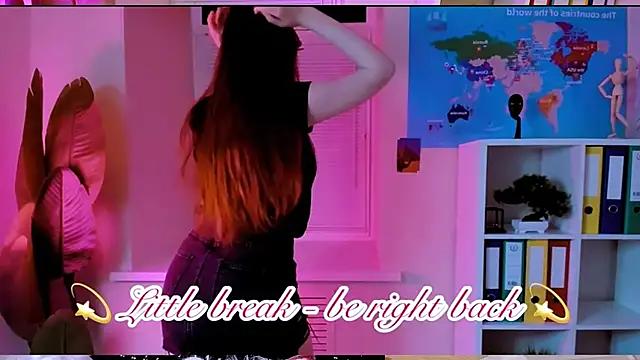 CarolGiggly webcam