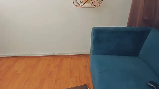 BrilliantGirll webcam