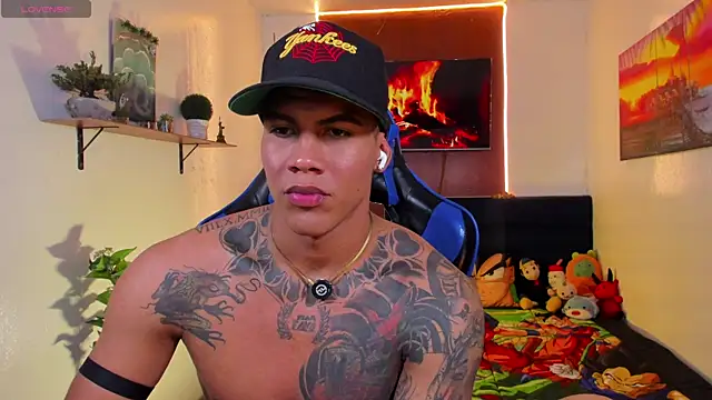 damian_latinxxx (M young) - 😍I want to see your cock