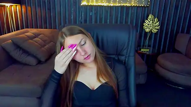 MilaAddams webcam