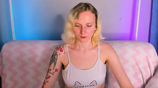 LikiLips webcam