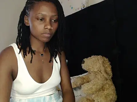 wetfreakyM live cam on StripChat