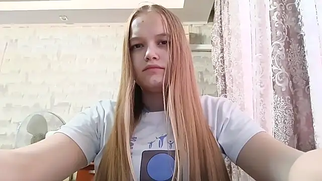 Lali_Boms webcam