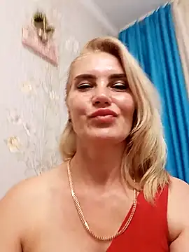 JennyOMay webcam