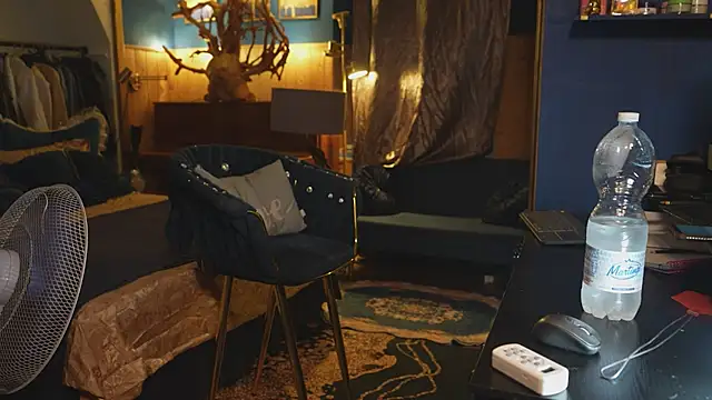 VanessaDoyle webcam