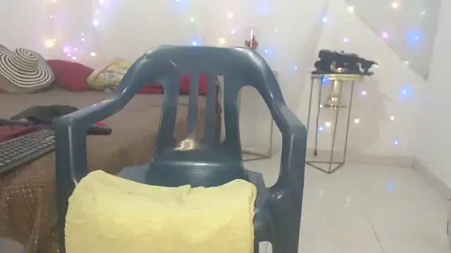 sharlot003 webcam
