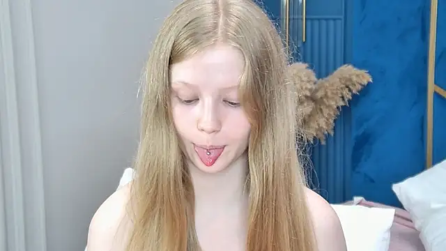 LilianHowards live cam on StripChat