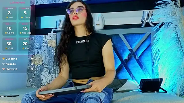 cami_doll_ webcam