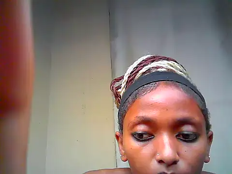 Qute_nimple webcam