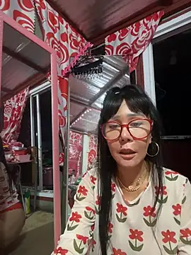 sweetieme 🍽 live naked webcam