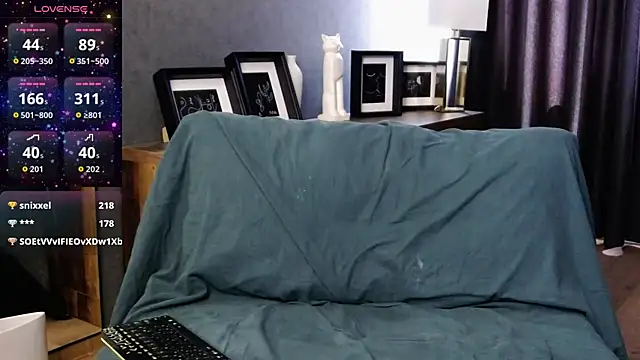 Ashley_Ross_ webcam